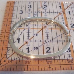 FLASH SALE Swarovski Swan Signed Gold Tone & Crystal Hinged Bangle Bracelet